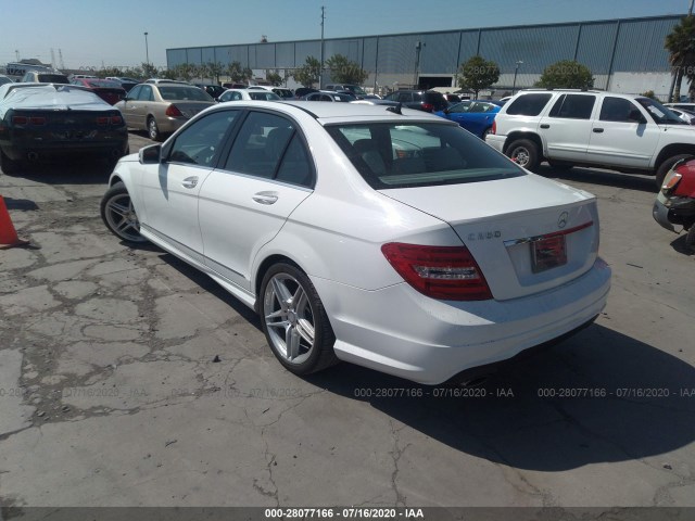 Photo 2 VIN: WDDGF4HB4DA789527 - MERCEDES-BENZ C-CLASS 