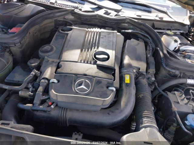 Photo 9 VIN: WDDGF4HB4DA791102 - MERCEDES-BENZ C 250 