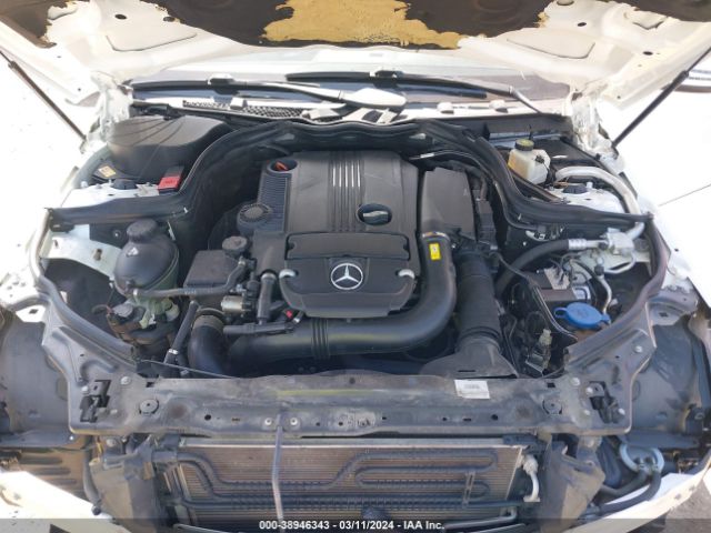 Photo 9 VIN: WDDGF4HB4DA828990 - MERCEDES-BENZ C 250 