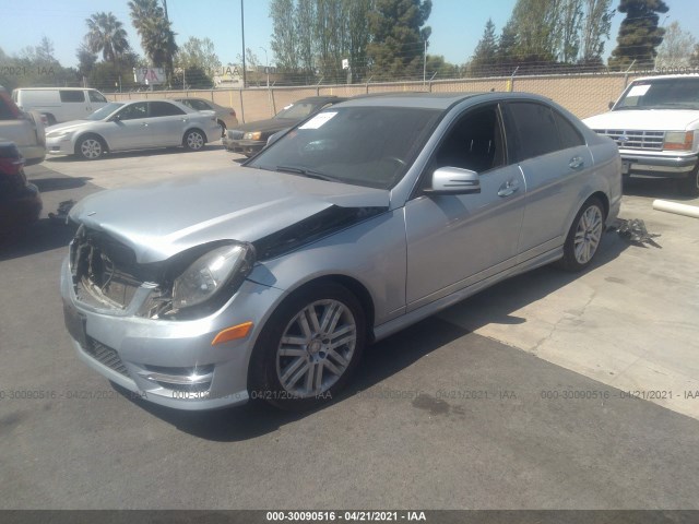 Photo 1 VIN: WDDGF4HB4DA850035 - MERCEDES-BENZ C-CLASS 