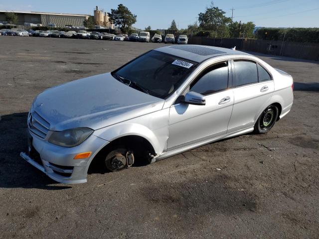 Photo 0 VIN: WDDGF4HB4DA856434 - MERCEDES-BENZ C 250 