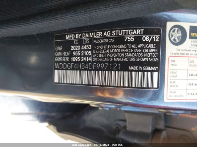 Photo 8 VIN: WDDGF4HB4DF997121 - MERCEDES-BENZ C 250 