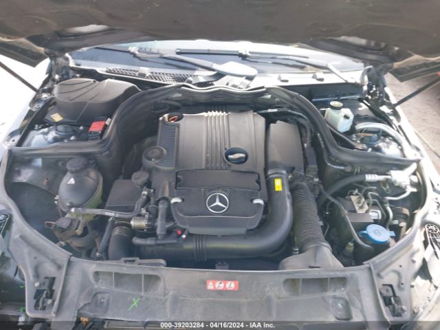 Photo 9 VIN: WDDGF4HB4DF997121 - MERCEDES-BENZ C 250 