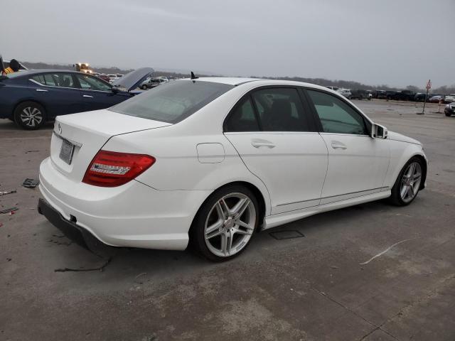 Photo 2 VIN: WDDGF4HB4DG010012 - MERCEDES-BENZ C 250 