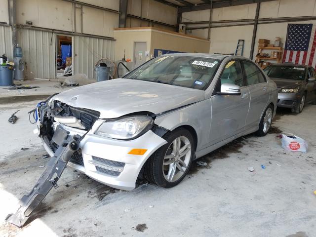 Photo 1 VIN: WDDGF4HB4DG102625 - MERCEDES-BENZ C 250 