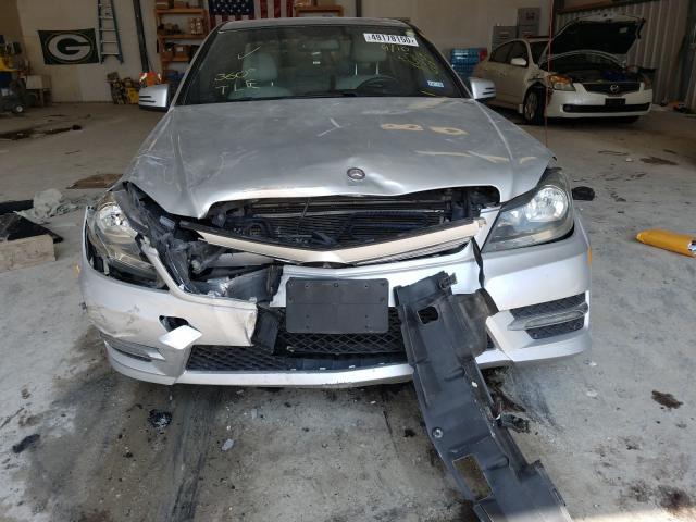 Photo 8 VIN: WDDGF4HB4DG102625 - MERCEDES-BENZ C 250 