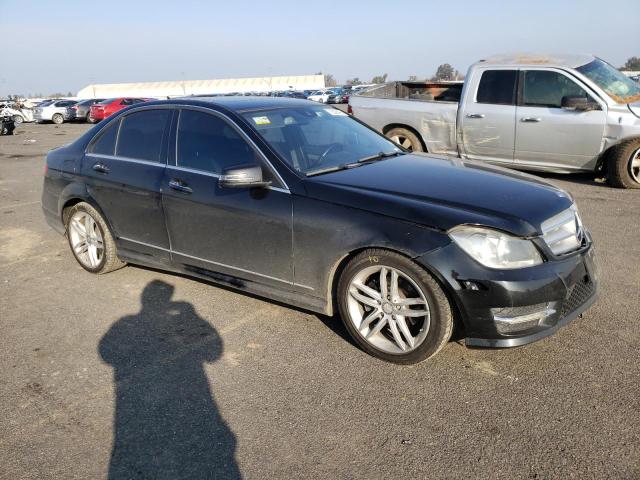 Photo 3 VIN: WDDGF4HB4DR242873 - MERCEDES-BENZ C 250 