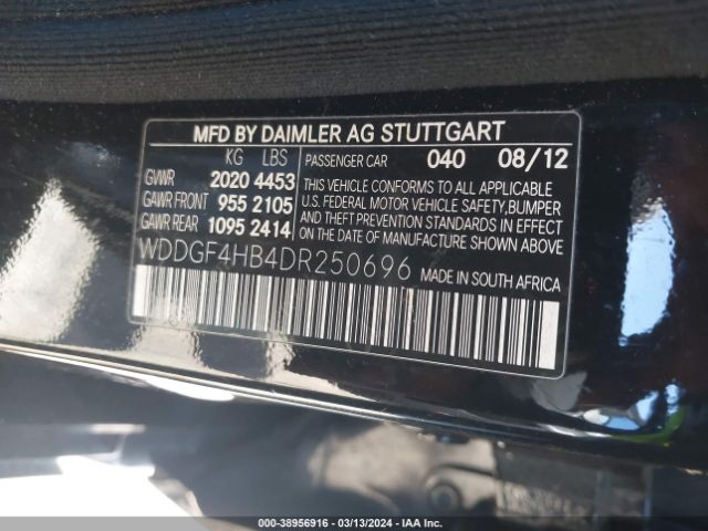 Photo 8 VIN: WDDGF4HB4DR250696 - MERCEDES-BENZ C 250 