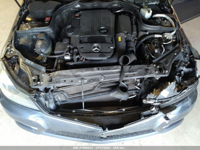 Photo 9 VIN: WDDGF4HB4DR252660 - MERCEDES-BENZ C-CLASS 