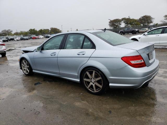 Photo 1 VIN: WDDGF4HB4DR255817 - MERCEDES-BENZ C 250 