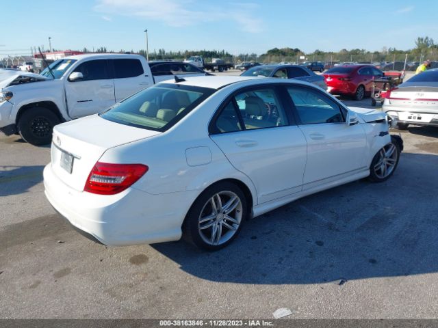 Photo 3 VIN: WDDGF4HB4DR260242 - MERCEDES-BENZ C 250 