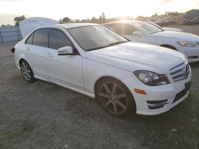 Photo 3 VIN: WDDGF4HB4DR266008 - MERCEDES-BENZ C-CLASS 