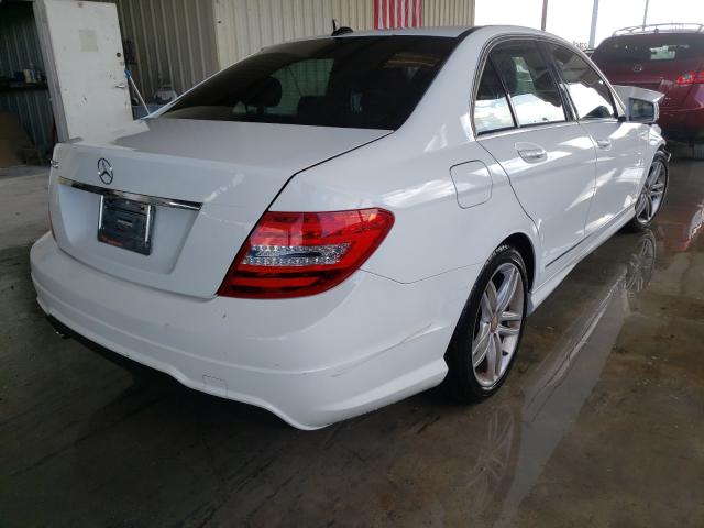 Photo 3 VIN: WDDGF4HB4DR266106 - MERCEDES-BENZ C 250 