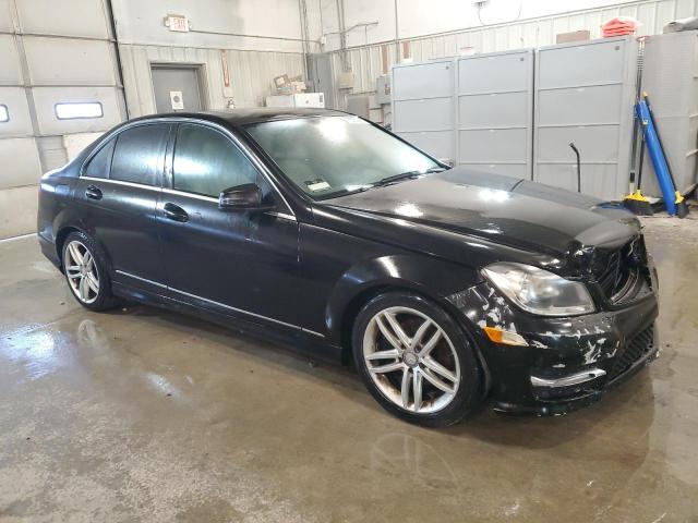 Photo 3 VIN: WDDGF4HB4DR266638 - MERCEDES-BENZ C-CLASS 