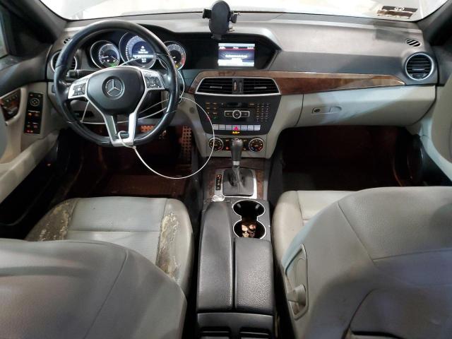 Photo 7 VIN: WDDGF4HB4DR266638 - MERCEDES-BENZ C-CLASS 