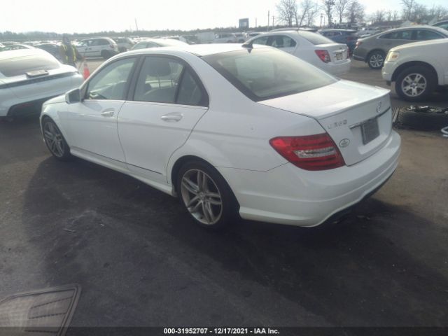 Photo 2 VIN: WDDGF4HB4DR272102 - MERCEDES-BENZ C-CLASS 