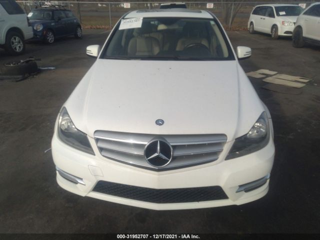 Photo 5 VIN: WDDGF4HB4DR272102 - MERCEDES-BENZ C-CLASS 