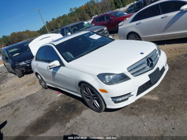 Photo 0 VIN: WDDGF4HB4DR274979 - MERCEDES-BENZ C 250 