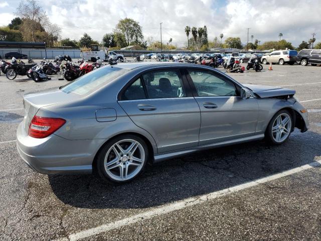 Photo 2 VIN: WDDGF4HB4DR279292 - MERCEDES-BENZ C 250 