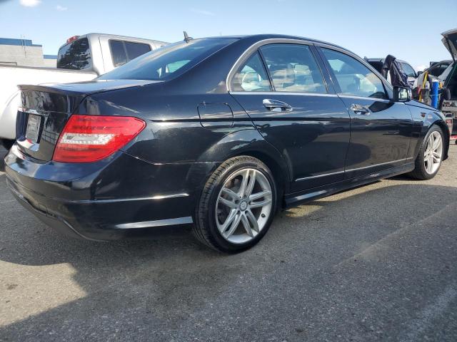 Photo 2 VIN: WDDGF4HB4DR280698 - MERCEDES-BENZ C 250 