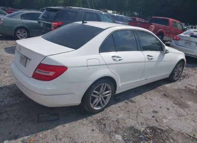 Photo 3 VIN: WDDGF4HB4DR293418 - MERCEDES-BENZ C-CLASS 