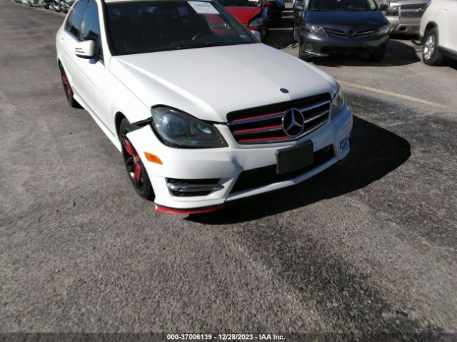 Photo 5 VIN: WDDGF4HB4EA932526 - MERCEDES-BENZ C-CLASS 