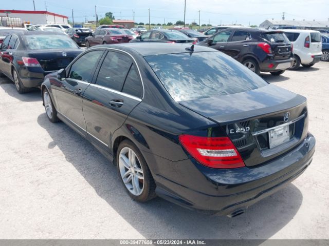 Photo 2 VIN: WDDGF4HB4EA956891 - MERCEDES-BENZ C 250 