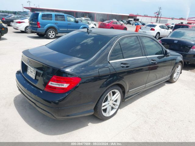 Photo 3 VIN: WDDGF4HB4EA956891 - MERCEDES-BENZ C 250 