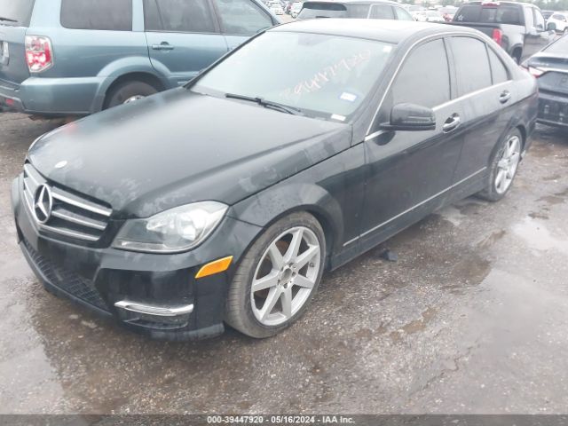 Photo 1 VIN: WDDGF4HB4EA961279 - MERCEDES-BENZ C 250 