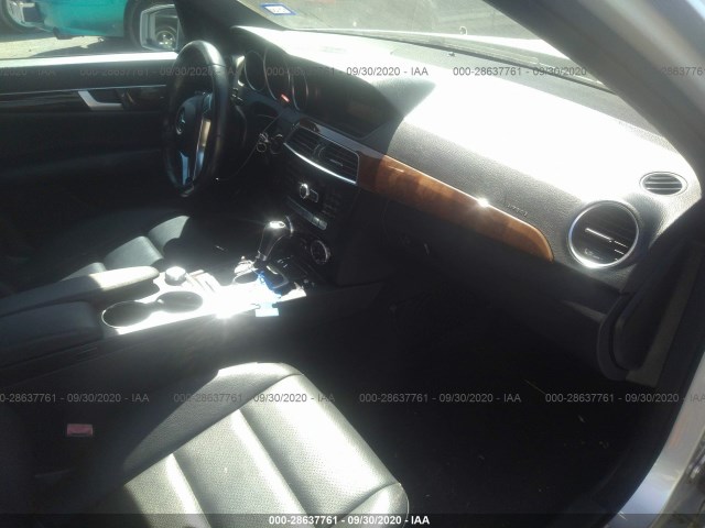 Photo 4 VIN: WDDGF4HB4EA966191 - MERCEDES-BENZ C-CLASS 