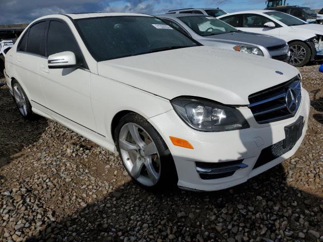 Photo 3 VIN: WDDGF4HB4EA966465 - MERCEDES-BENZ C-CLASS 