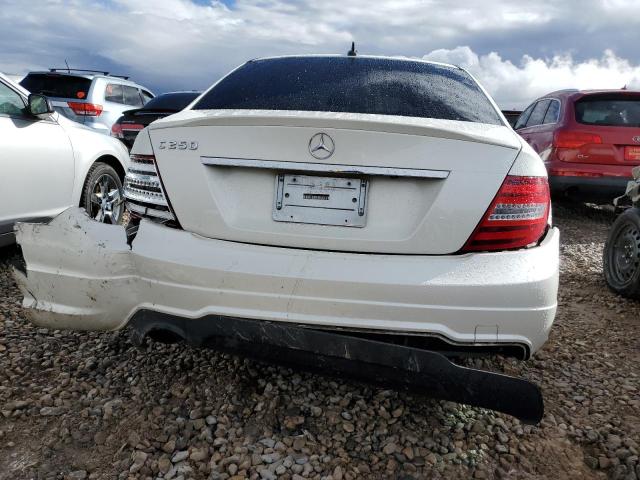 Photo 5 VIN: WDDGF4HB4EA966465 - MERCEDES-BENZ C-CLASS 