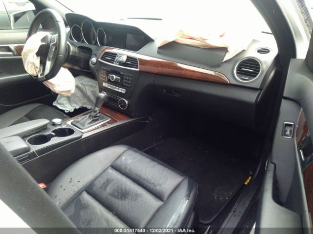 Photo 4 VIN: WDDGF4HB4EG188326 - MERCEDES-BENZ C 250 