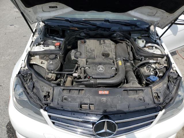 Photo 10 VIN: WDDGF4HB4ER305732 - MERCEDES-BENZ C-CLASS 