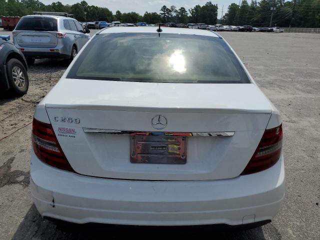 Photo 5 VIN: WDDGF4HB4ER305732 - MERCEDES-BENZ C-CLASS 