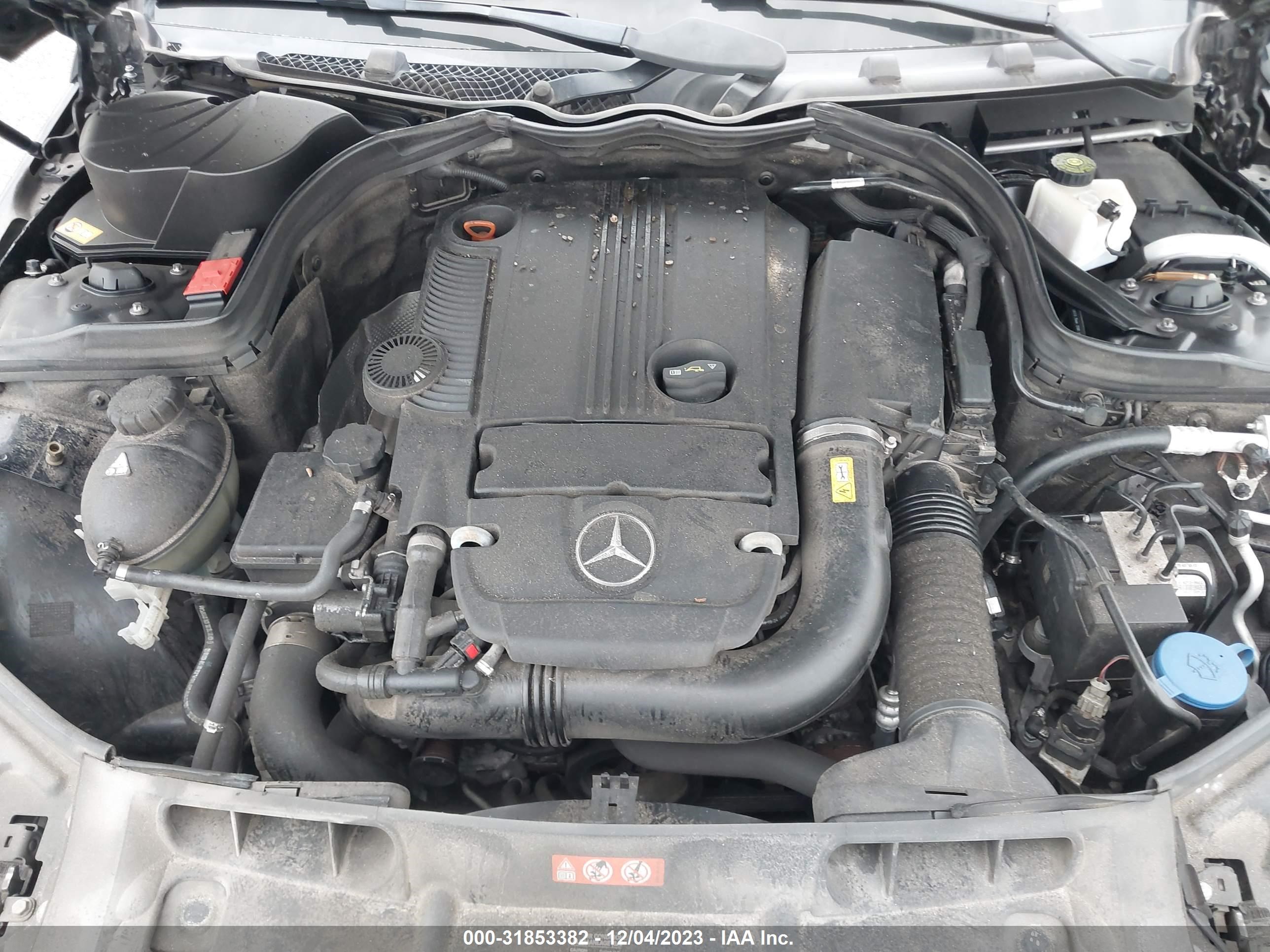 Photo 9 VIN: WDDGF4HB4ER314267 - MERCEDES-BENZ C-KLASSE 