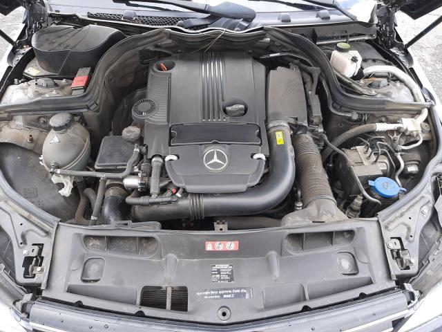 Photo 6 VIN: WDDGF4HB4ER315404 - MERCEDES-BENZ C 250 