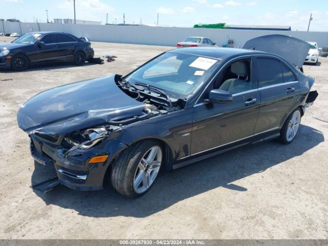 Photo 1 VIN: WDDGF4HB5CA603170 - MERCEDES-BENZ C 250 