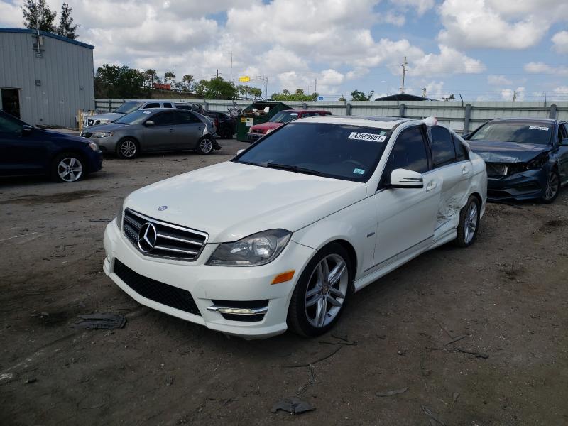 Photo 1 VIN: WDDGF4HB5CA609888 - MERCEDES-BENZ C 250 