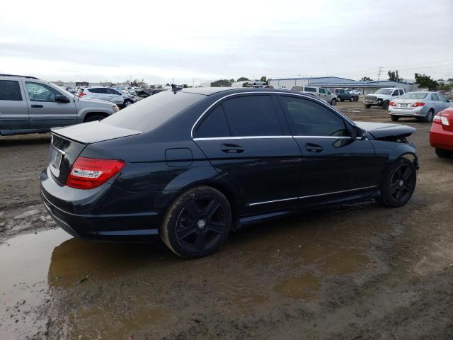 Photo 2 VIN: WDDGF4HB5CA611091 - MERCEDES-BENZ C 250 