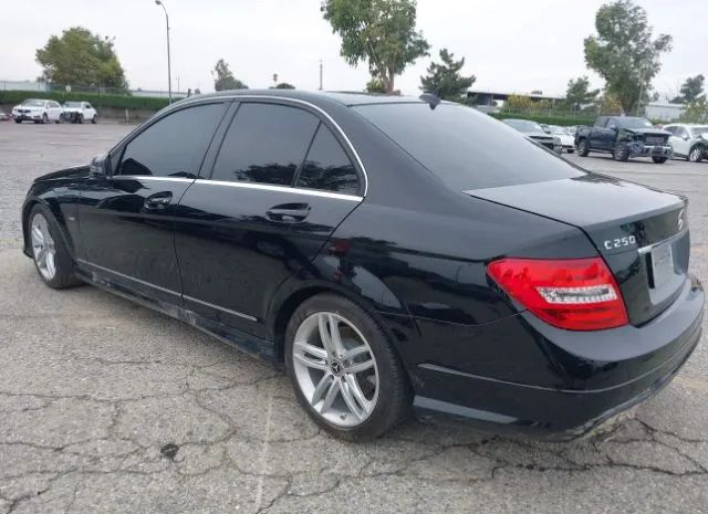 Photo 2 VIN: WDDGF4HB5CA614640 - MERCEDES-BENZ C 250 