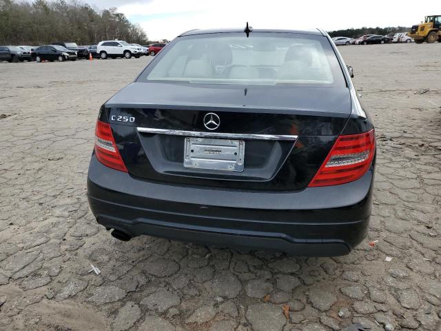 Photo 5 VIN: WDDGF4HB5CR195240 - MERCEDES-BENZ C-CLASS 