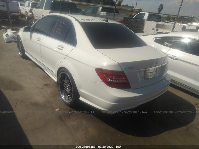 Photo 2 VIN: WDDGF4HB5CR195416 - MERCEDES-BENZ C-CLASS 