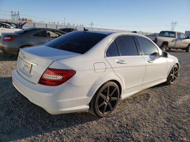 Photo 3 VIN: WDDGF4HB5CR211842 - MERCEDES-BENZ C 250 