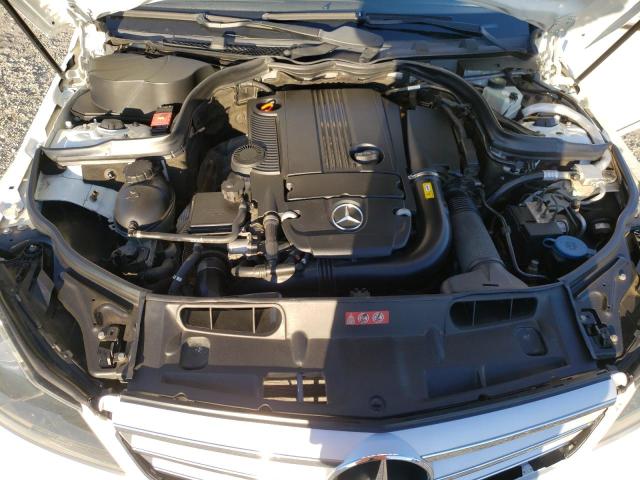 Photo 6 VIN: WDDGF4HB5CR211842 - MERCEDES-BENZ C 250 