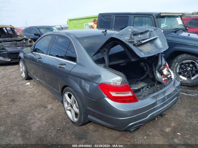 Photo 2 VIN: WDDGF4HB5CR213025 - MERCEDES-BENZ C 250 