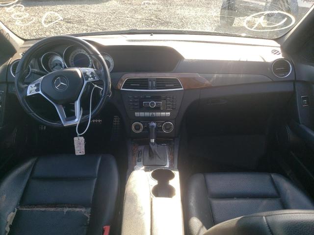 Photo 7 VIN: WDDGF4HB5CR219083 - MERCEDES-BENZ C-CLASS 