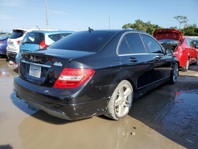 Photo 3 VIN: WDDGF4HB5CR223988 - MERCEDES-BENZ C 250 