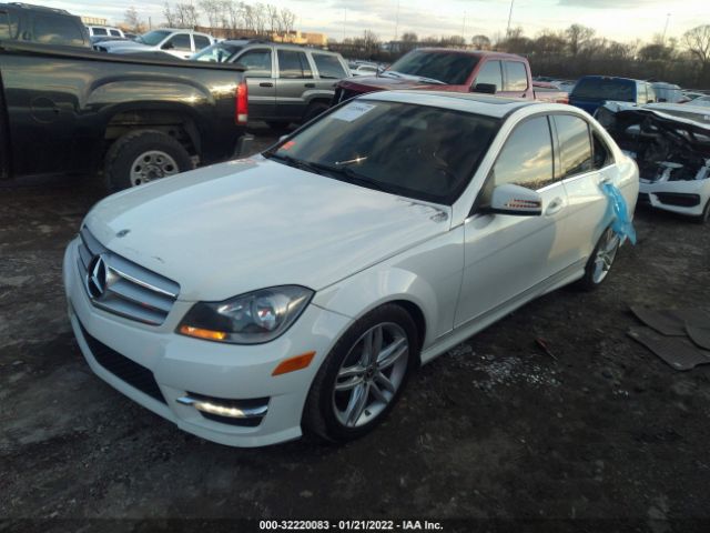 Photo 1 VIN: WDDGF4HB5CR233615 - MERCEDES-BENZ C-CLASS 