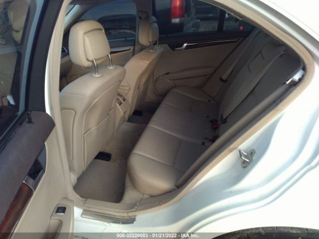 Photo 7 VIN: WDDGF4HB5CR233615 - MERCEDES-BENZ C-CLASS 